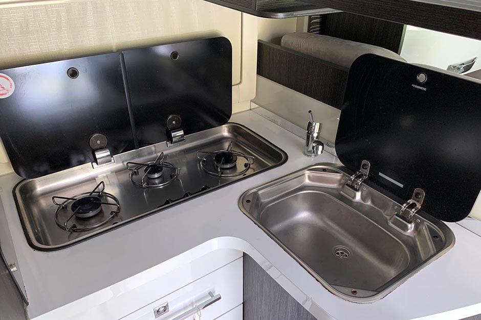 Najem avtodoma Benimar Mileo 263