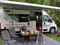 Najem avtodoma Adria V-Series V60 SPF Family/Pograd Avtomatski menjalnik