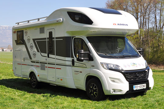 Najem avtodoma Adria Coral XL Plus 670 SL