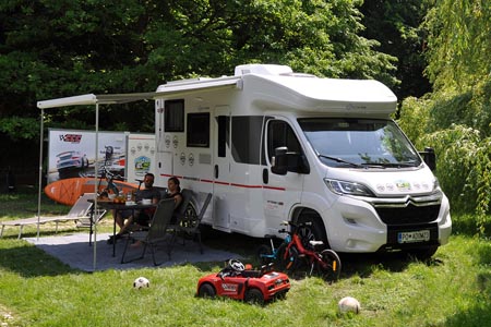 Najem avtodoma Adria C-Series C60 SP