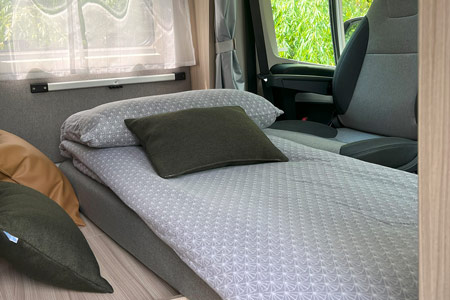 Najem avtodoma Adria C-Series C60 SP