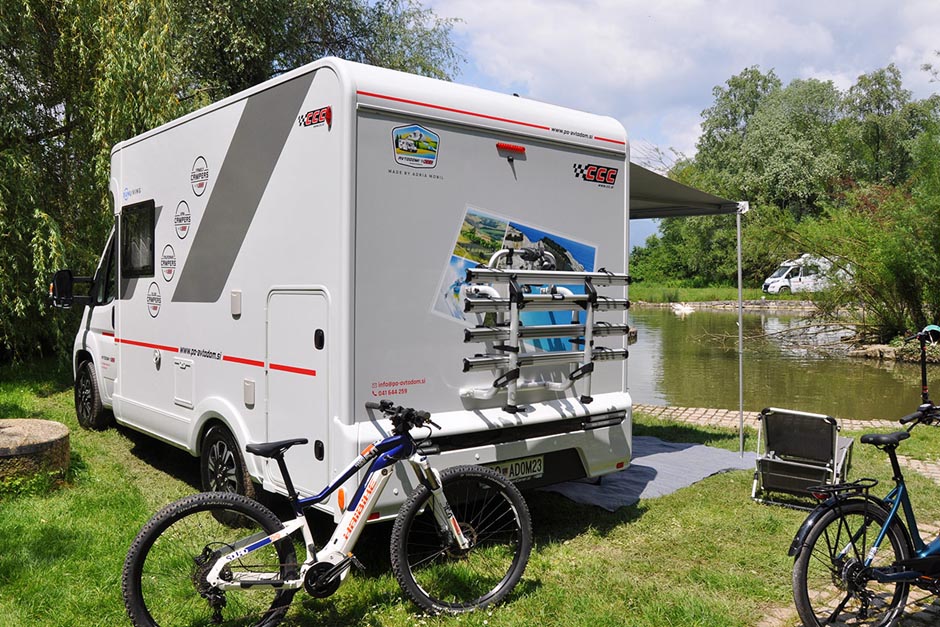 Najem avtodoma Adria S-Series S60 SP