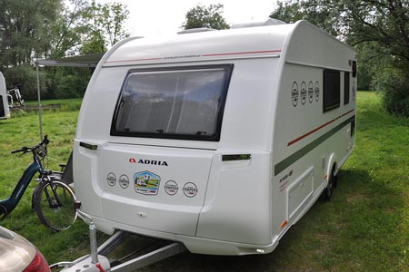 Najem počitniške prikolice Adria Altea 542 PK