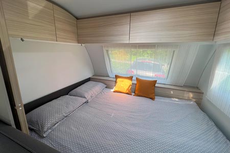 Najem počitniške prikolice Adria Altea 542 PK