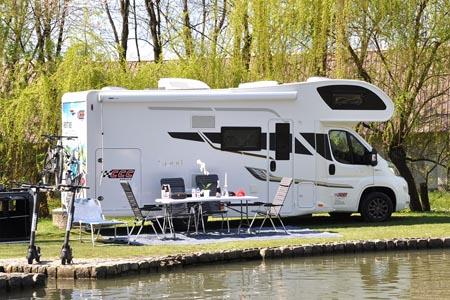 Najem avtodoma Benimar Sport 346