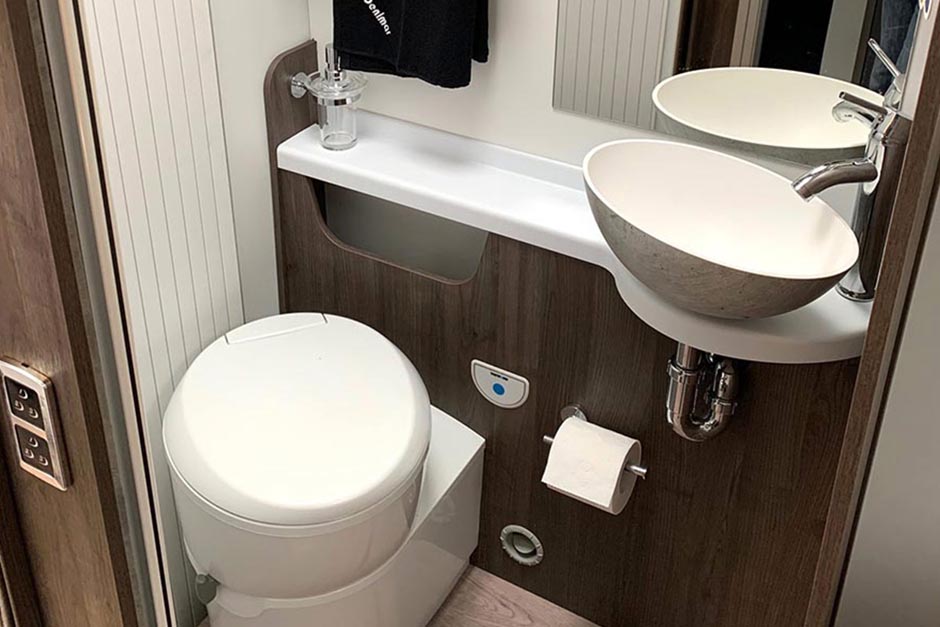 Najem avtodoma Benimar Amphitryon 997