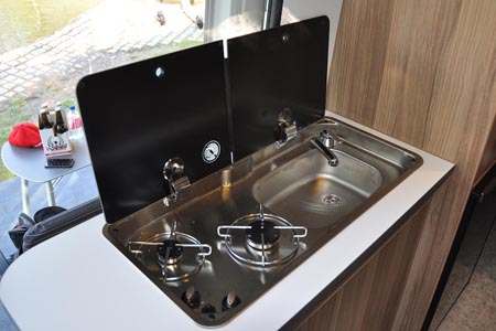 Najem avtodoma Van 636 Peugeot L4 H2