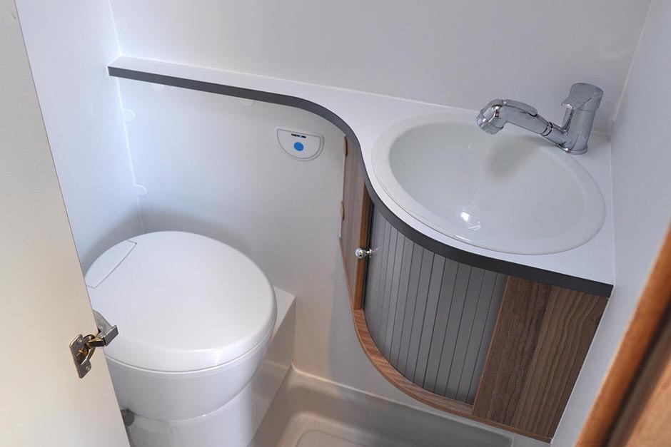 Najem avtodoma Van 636 Peugeot L4 H2