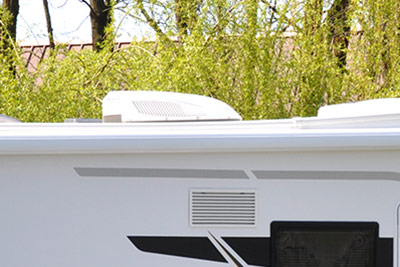 Najem avtodoma dodatna oprema - bivalna klima